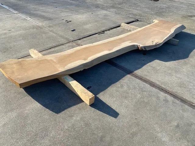 Planche en tronc de Chêne – 3100 x 500 x 50 mm – Ponçé My Wood Build Kit