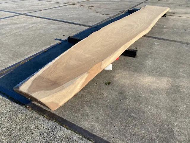 Planche en tronc d'Afrormosia – 4500 x 660 x 40 mm – Ponçé My Wood Build Kit