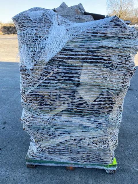 Bois de chauffage en épicéa - Séché à l'air My Wood Build Kit