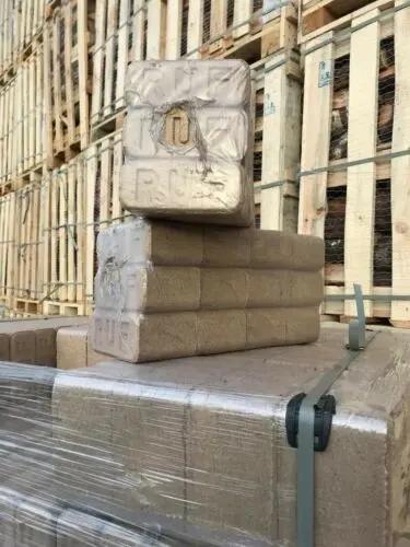 Briquettes de bois Ruf bois dur hêtre chêne Briquettes bois de chauffage 10kg x 96 960kg Palette Poussière-bois-de-chauffage