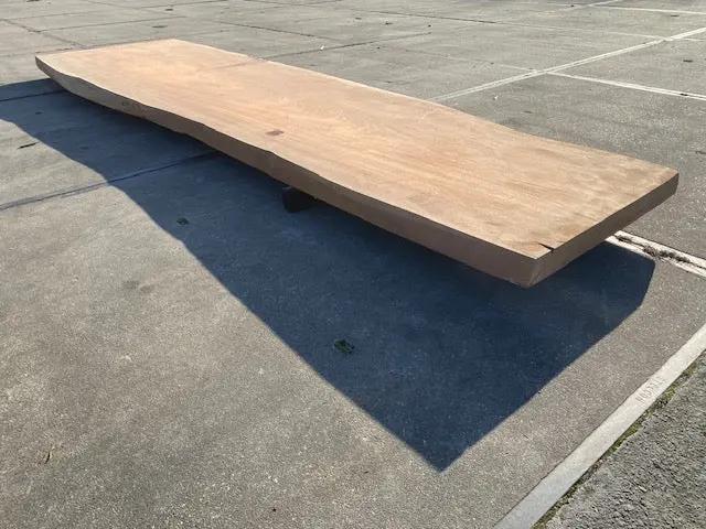 Planche en tronc d'Afrormosia – 4280 x 1060 x 80 mm – Ponçé My Wood Build Kit