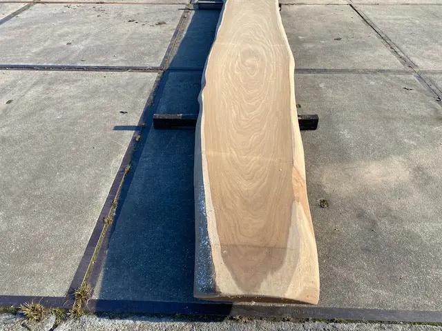 Planche en tronc d'Afrormosia – 4500 x 660 x 40 mm – Ponçé My Wood Build Kit